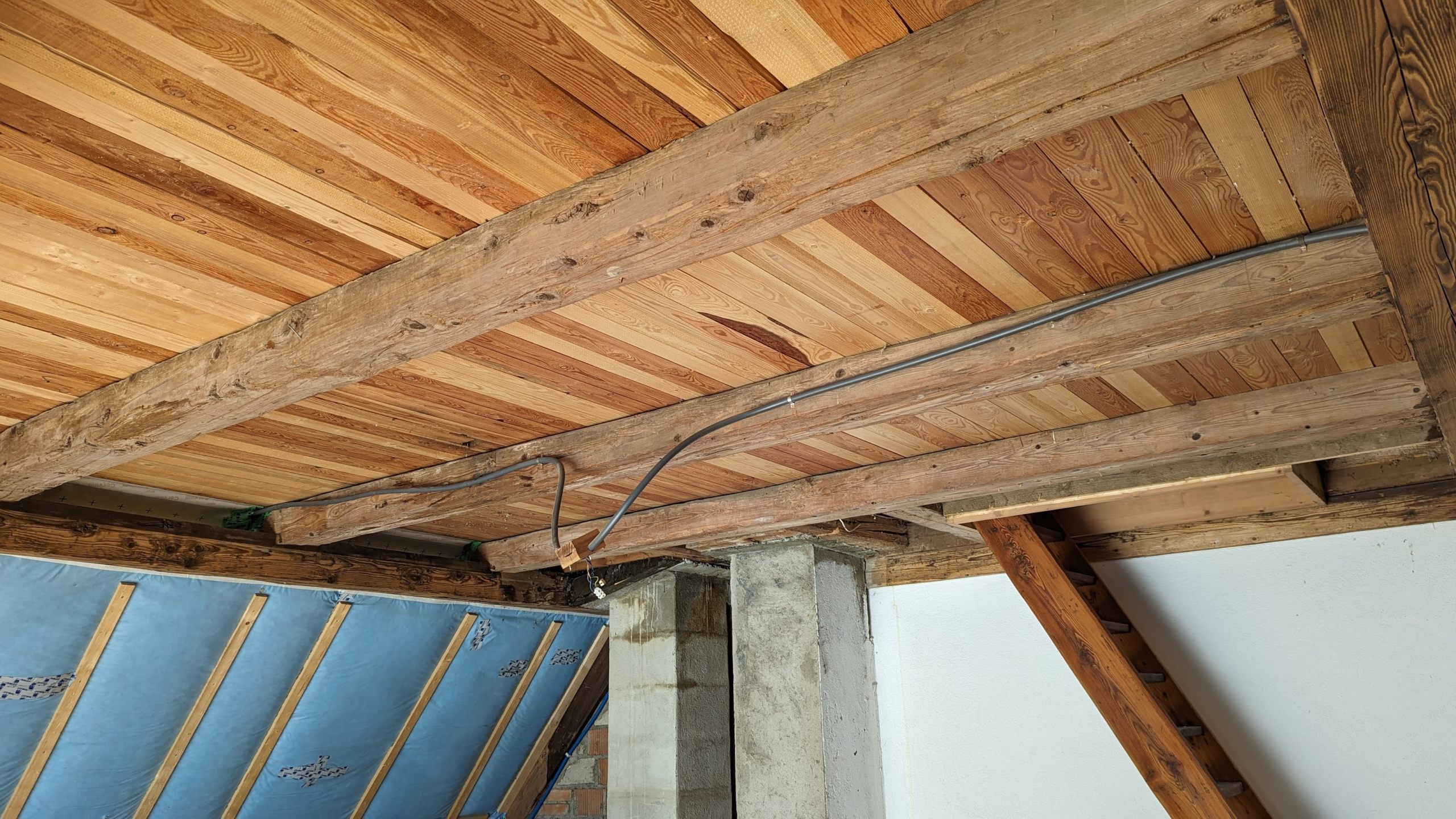 Dachstock nach dem Abriss 06 – 11. Juni 2024