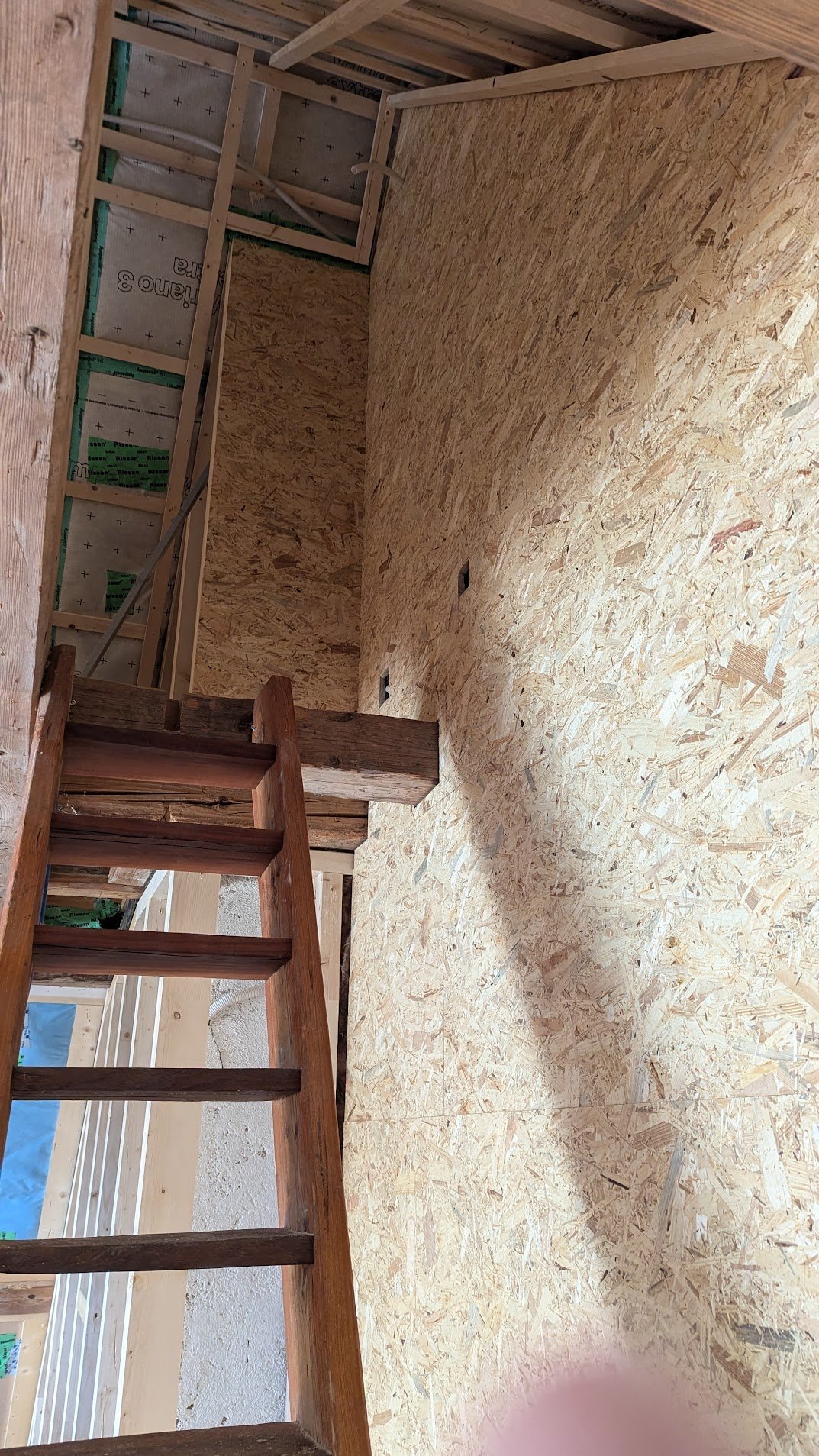 Konstruktion der neuen Wand 02 – 19. Juni 2024